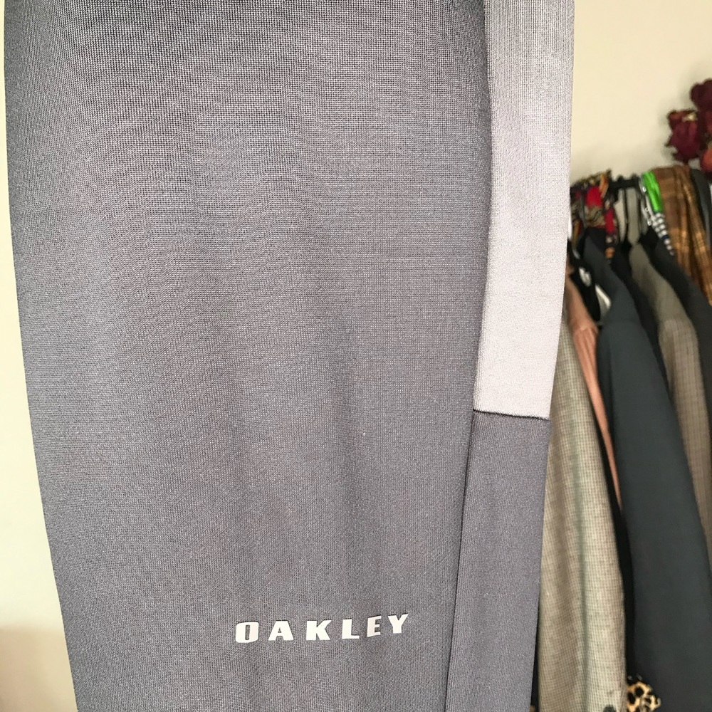 Brand New Never Worn Oakley Joggers!